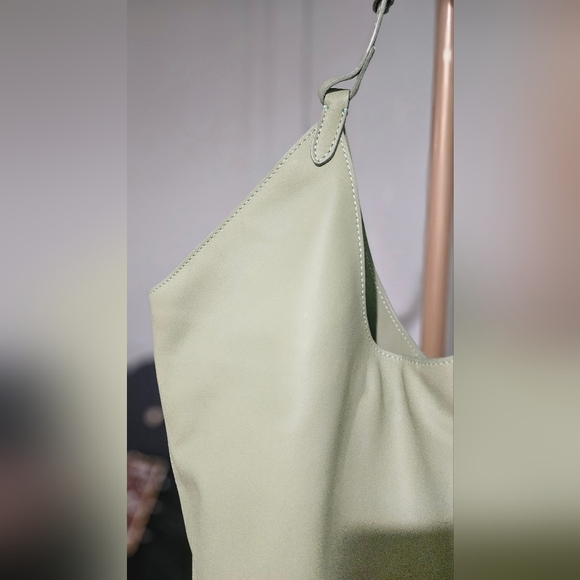 VIOLA CASTELLANI Made ln Italy Leather Hobo With Oval Bottom.Sage. NWT - Picture 11 of 16